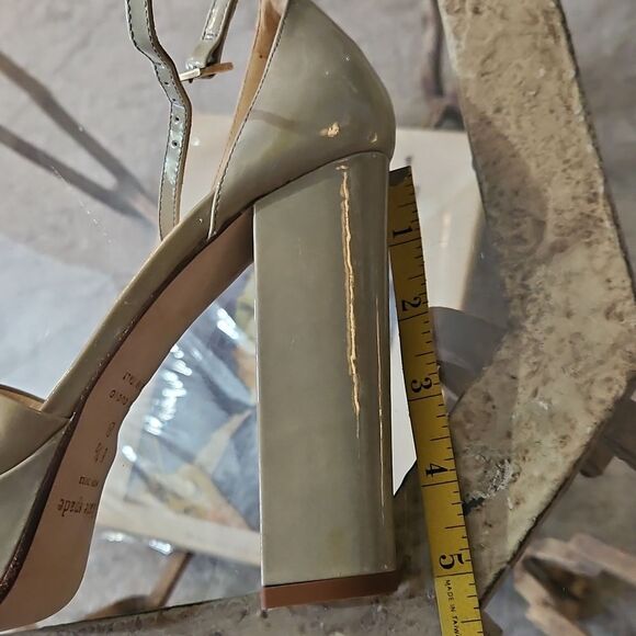 Kate Spade Glossy Olive Platform Heels Size 6.5 - Picture 8 of 9